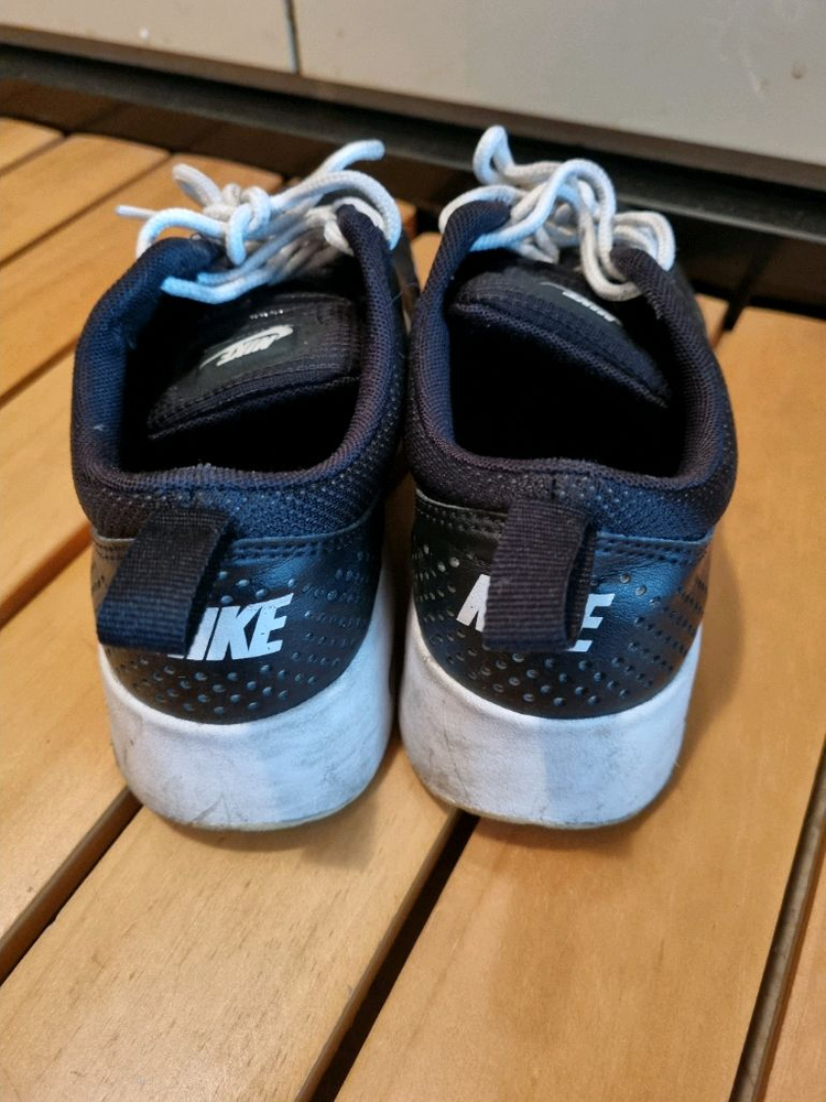 나이키 여성 운동화--2