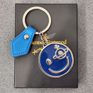 비비안 웨스트우드 스마일 블루 키링/ 키홀더/ 거의 새거