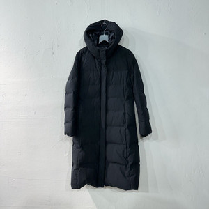 유니클로 심리스 롱패딩 여성M