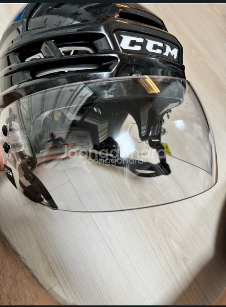 ccm 아이스하키 헬멧 M사이즈--1
