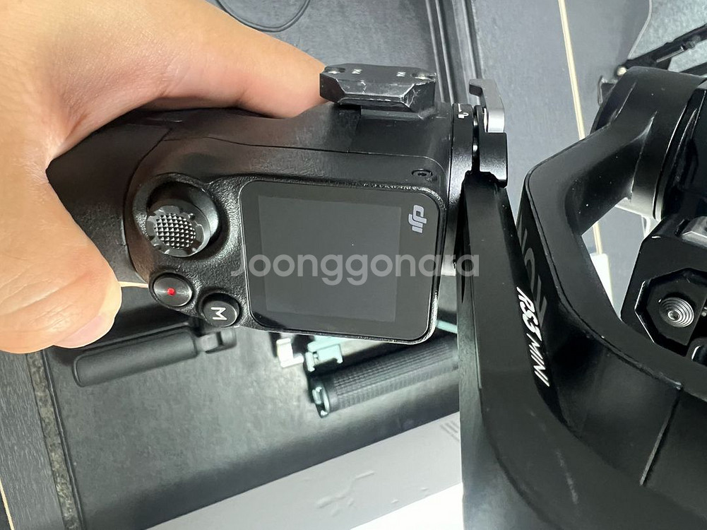 DJI RS3 미니 짐벌--3