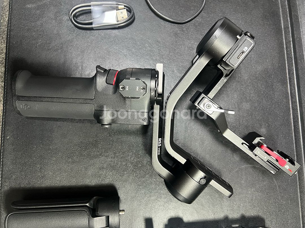 DJI RS3 미니 짐벌--2