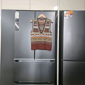 써스데이아일랜드 니트 베스트 85S