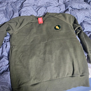 럭키슈에트 주머니있는맨투맨