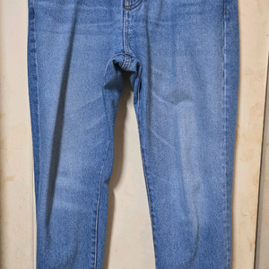 ami 테이퍼드핏 진