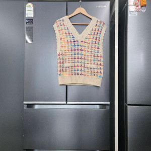 써스데이아일랜드 니트 베스트 85S