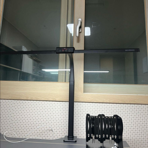 프리즘 대형 LED 스탠드 브로드윙 K 클램프 타입 L