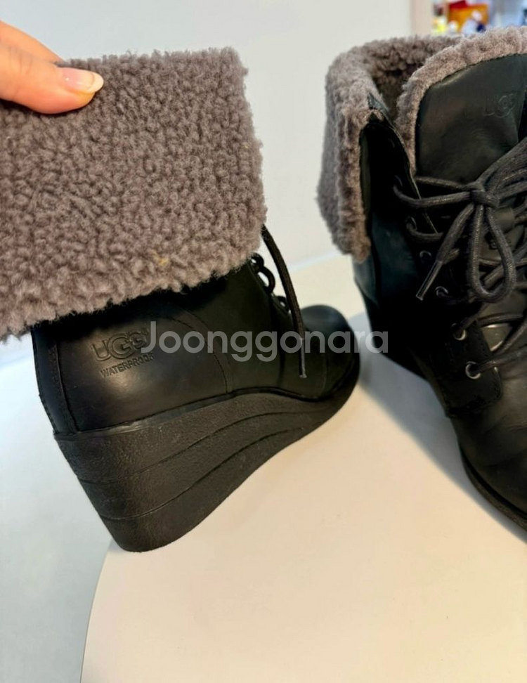 100%방수 ugg 어그 가죽 앵클부츠 235 워터프루프 여성 구두--4