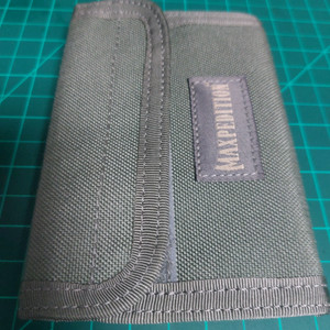 맥포스 카드지갑