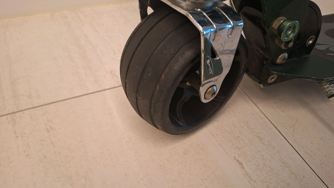 마이크로 킥보드 로켓--2