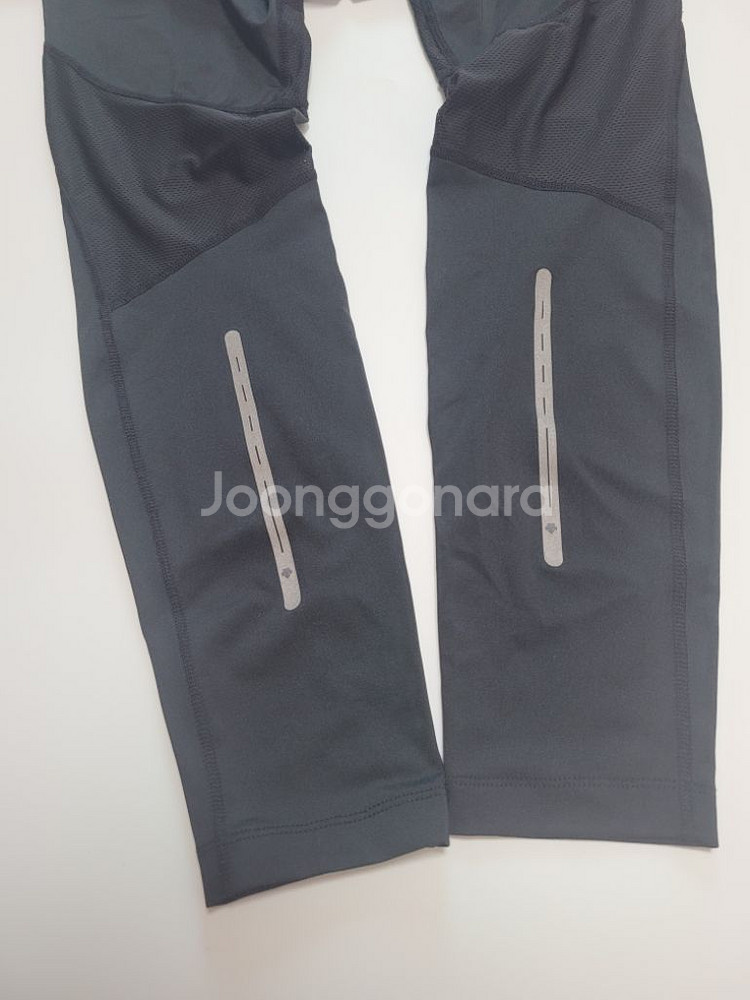 새상품)데상트 남성 반바지 일체형 2in1레깅스 M,L--6