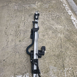 툴레598자전거 캐리어 팝니다