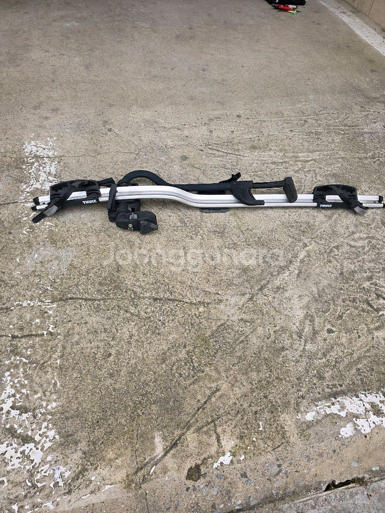 툴레598자전거 캐리어 팝니다--1