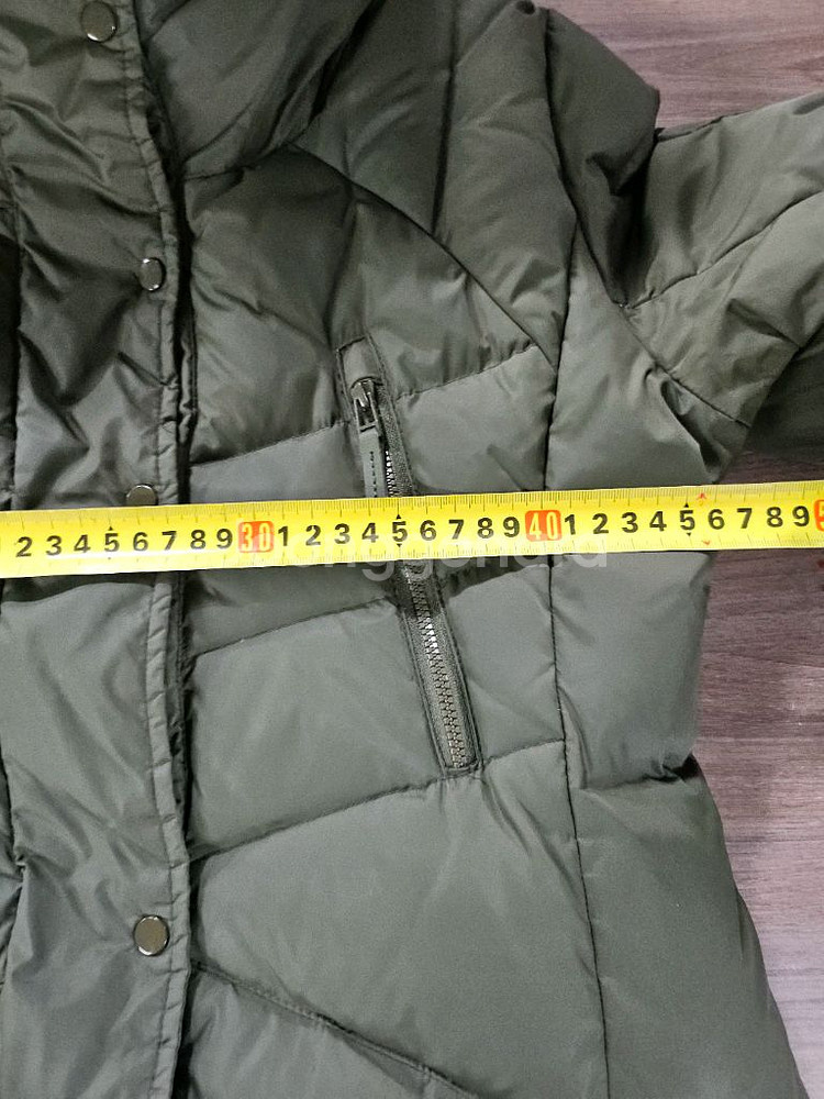 BAUZ 카키색 후드 롱 패딩 M--8