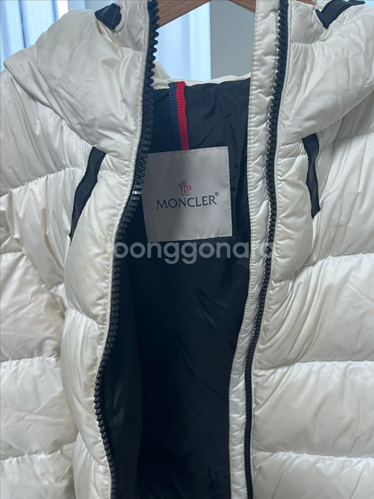 정품 몽클레어키즈 12y--3