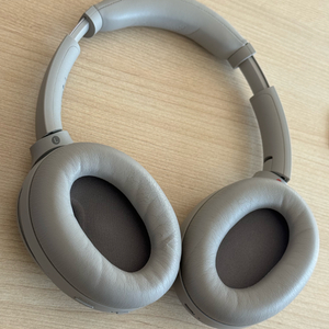 소니 WH-1000XM4 헤드폰 실버