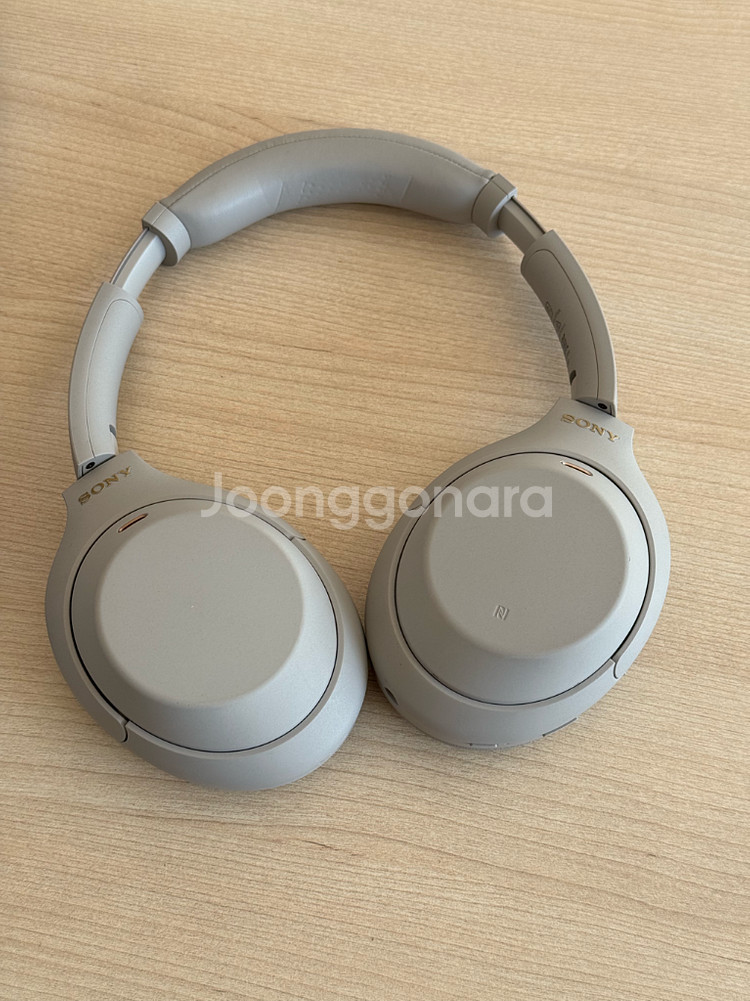 소니 WH-1000XM4 헤드폰 실버--1