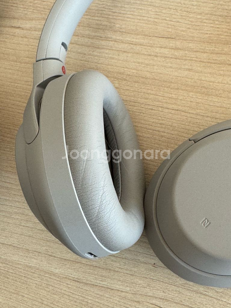 소니 WH-1000XM4 헤드폰 실버--2