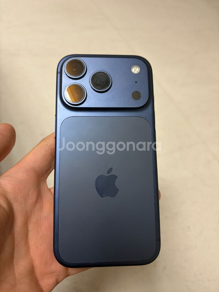 아이폰 17프로 256기가 딥블루--0