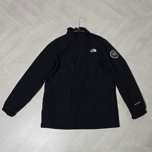 노스페이스 바람막이 160사이즈 판매합니다.