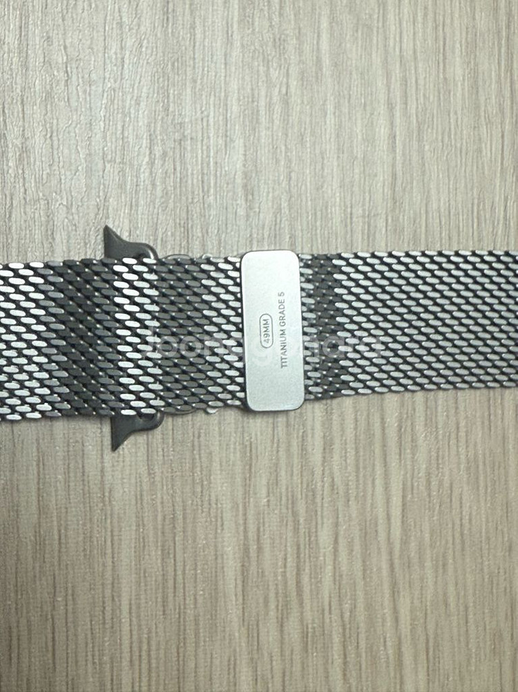 애플워치 울트라 티타늄 네츄럴 밀레니즈루프 M--3