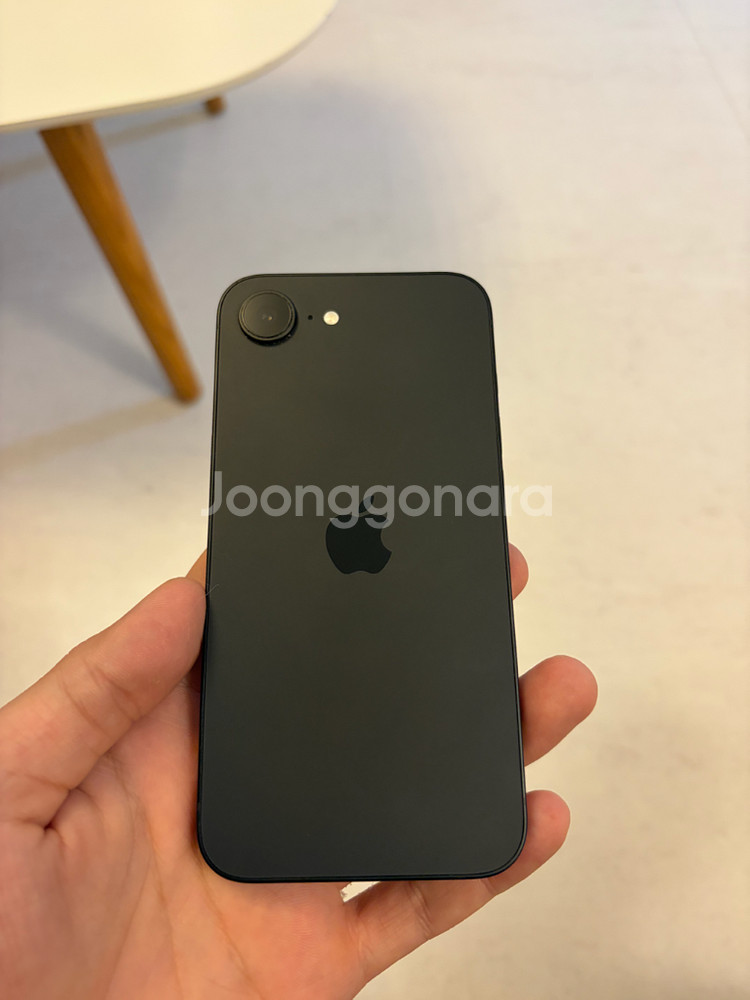 아이폰16e 128기가 블랙--0