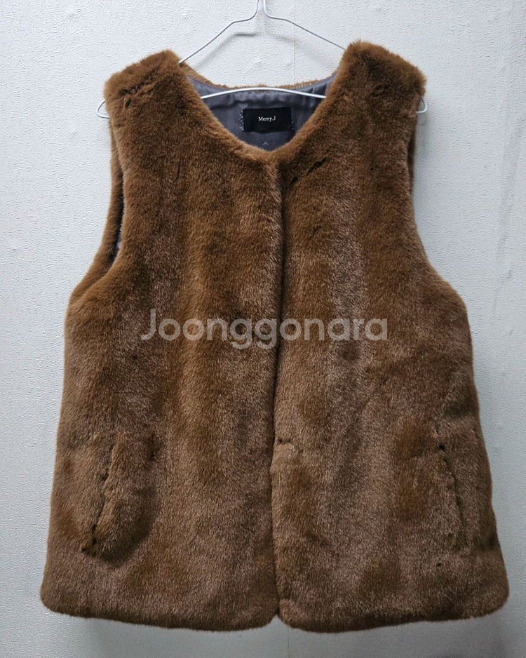 Merry.J 브라운 인조 퍼 조끼 M--0