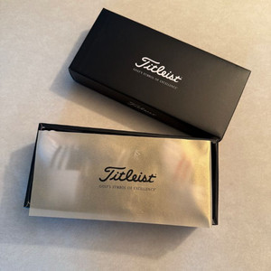 타이틀리스트 골프 양말 3종 세트 -> 20,000원