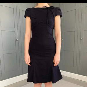 플로움스타일 미디드레스 리본 퍼프 머메이드 미디 원피스 하객룩데이트