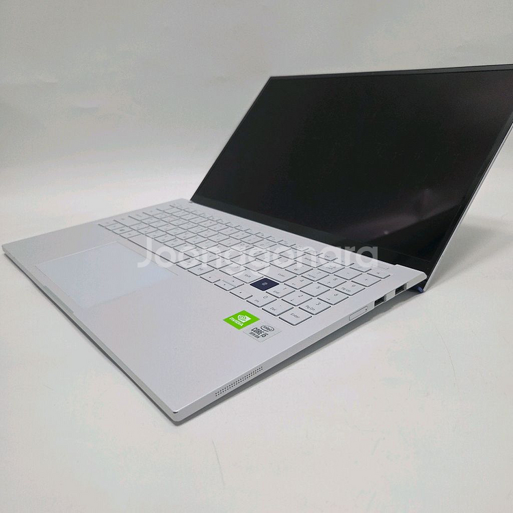 삼성노트북 이온 i5 슬림/초경량/엔비디아지포스삼성노--4