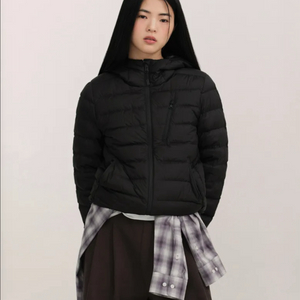 무신사 스탠다드 시티 레저 우먼 후디드 라이트 다운 블랙 M (새상품)