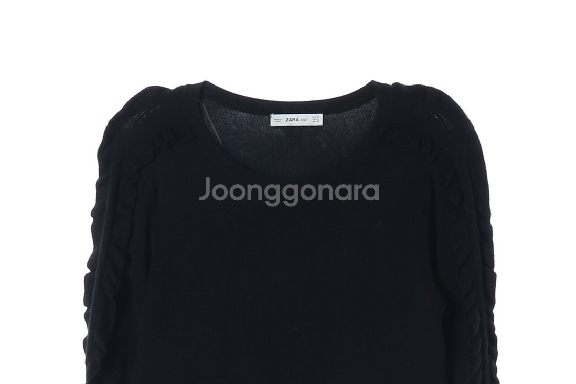 [M]자라 블랙 프릴 반팔 니트 티셔츠--1