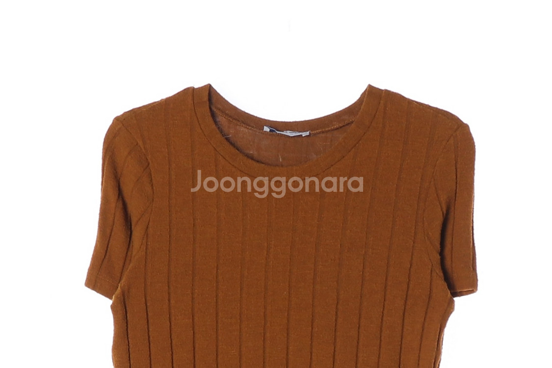 [S]자라 브라운 골지 반팔 니트 티셔츠--1