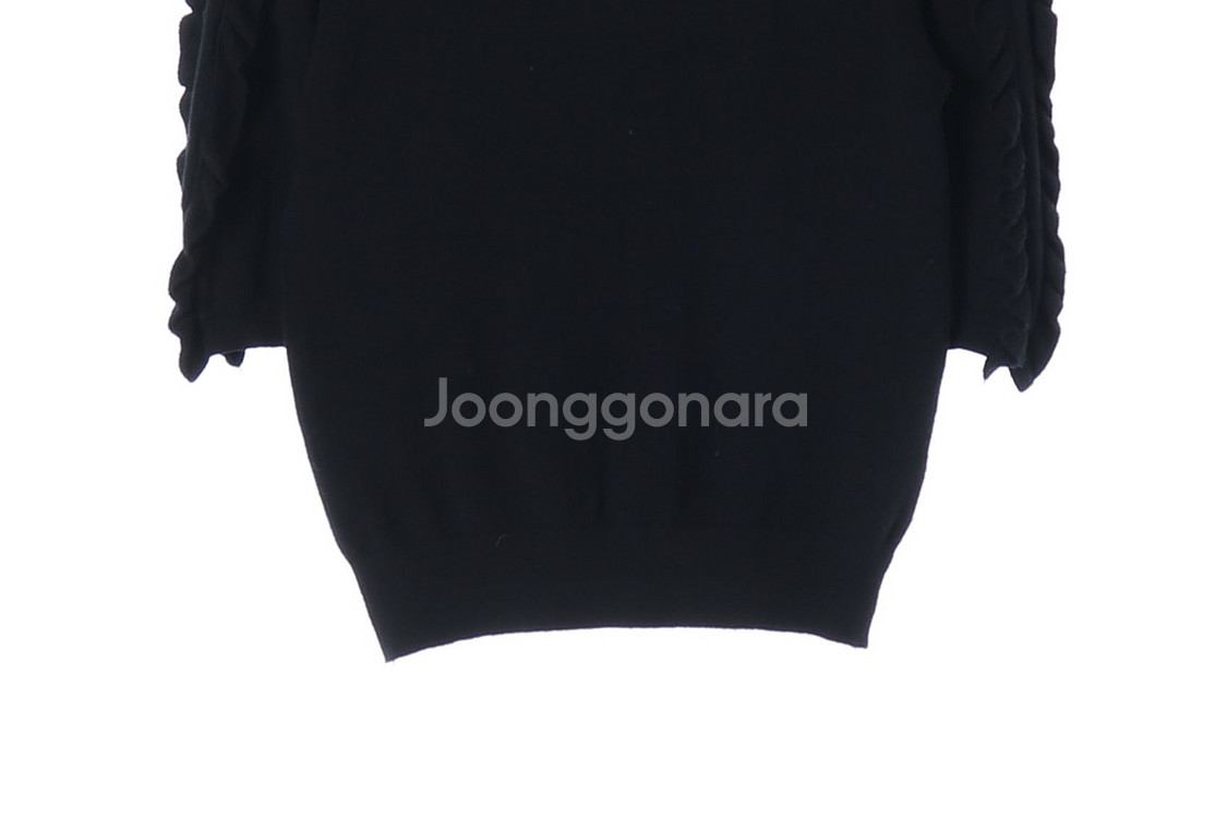 [M]자라 블랙 프릴 반팔 니트 티셔츠--2