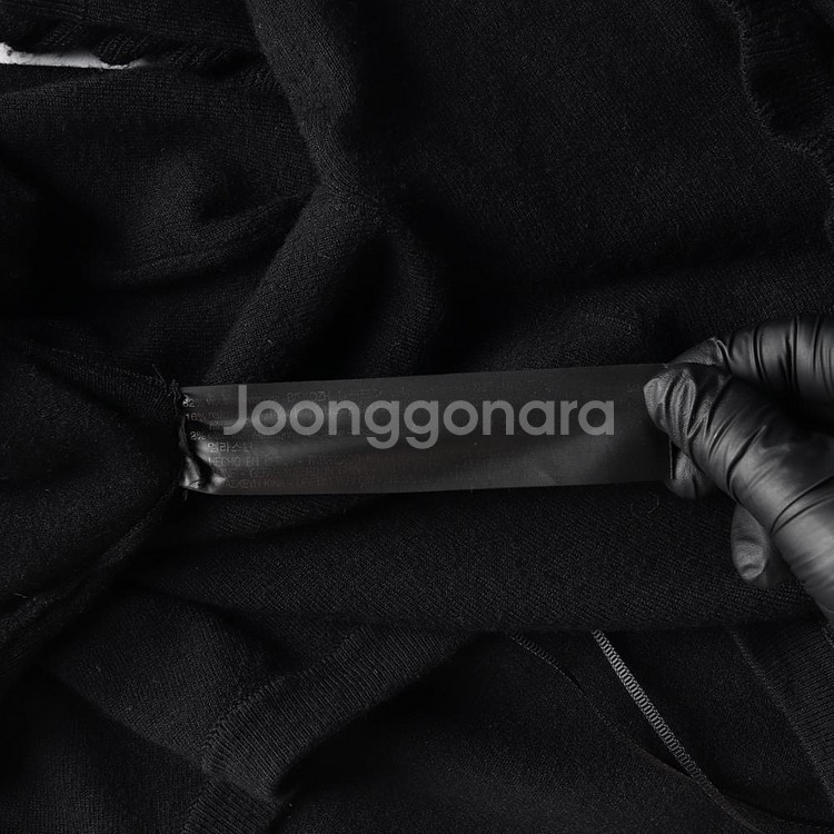 [M]자라 블랙 프릴 반팔 니트 티셔츠--5