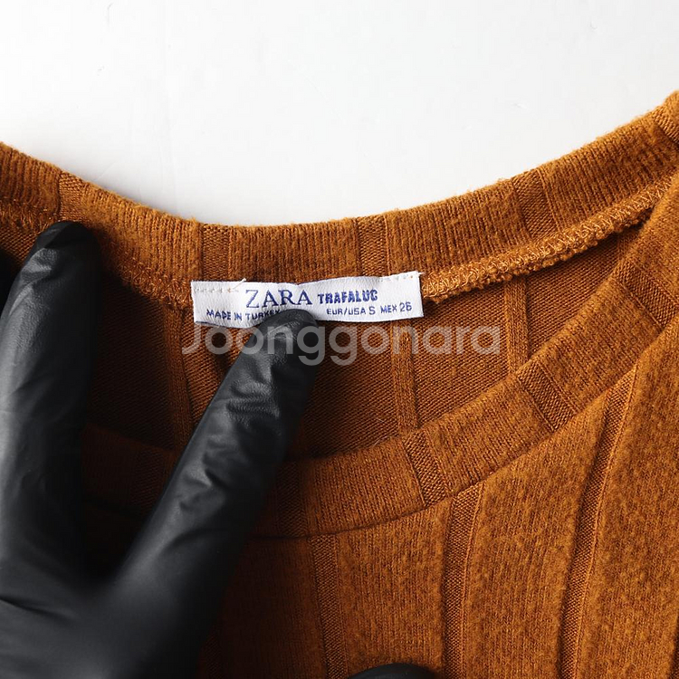 [S]자라 브라운 골지 반팔 니트 티셔츠--4