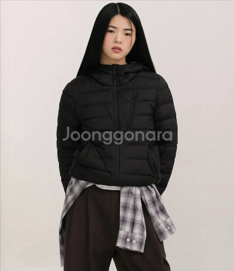 무신사 스탠다드 시티 레저 우먼 후디드 라이트 다운 블랙 M (새상품)--1