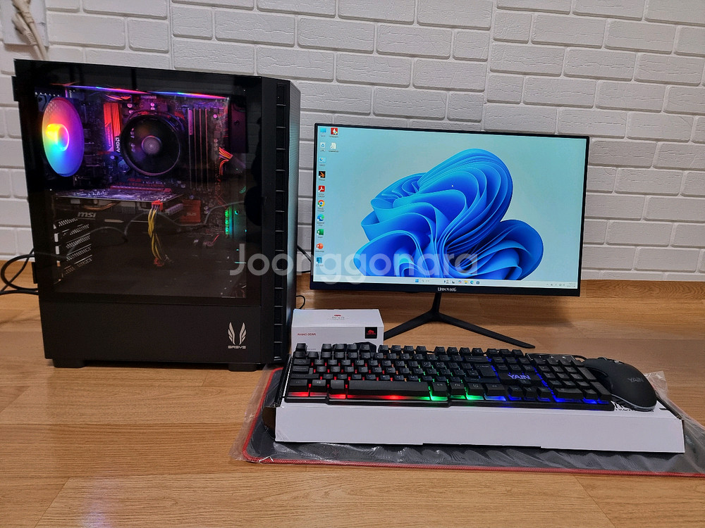 게이밍 컴퓨터 팝니다 풀세트.롤.피파.서든.발로란트.오버워치.피시.포토샵.PC--3