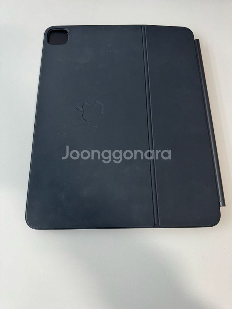 아이패드 프로 m4 13인치 매직키보드--1