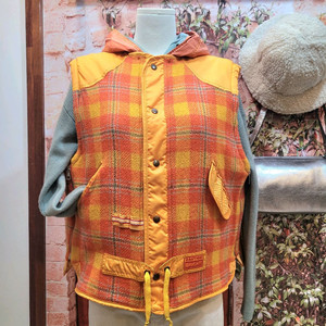 오일릴리 oillily 누빔 베스트