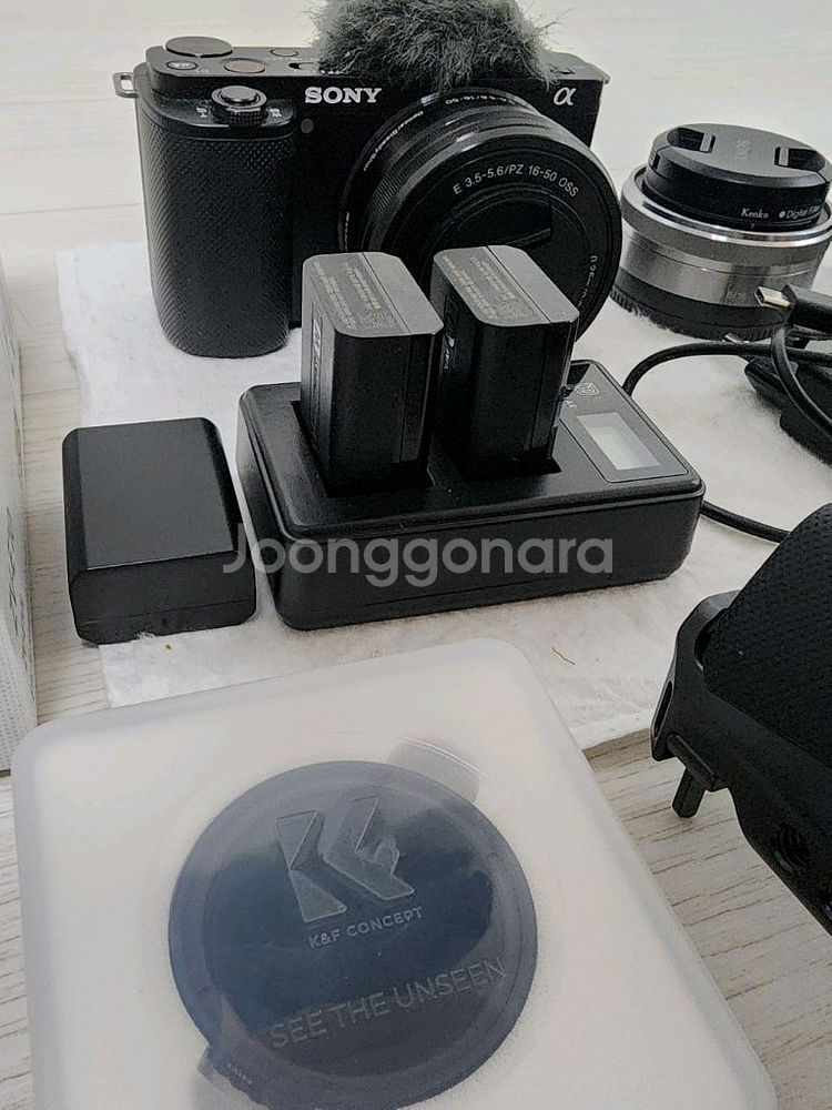 [판매] 소니 ZV-E10L 풀세트 (렌즈·배터리·필터·케이지 포함 / 상태 A++)--3