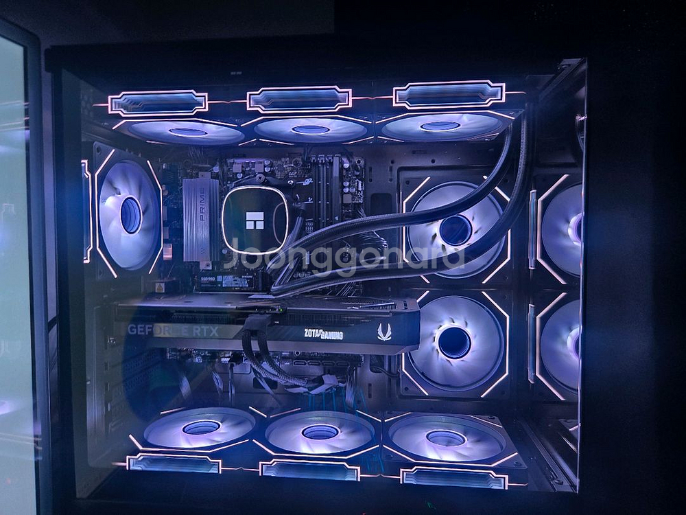 라이젠 7800X3D RTX 5070 게이밍 컴퓨터 PC 본체 RTX5070--0