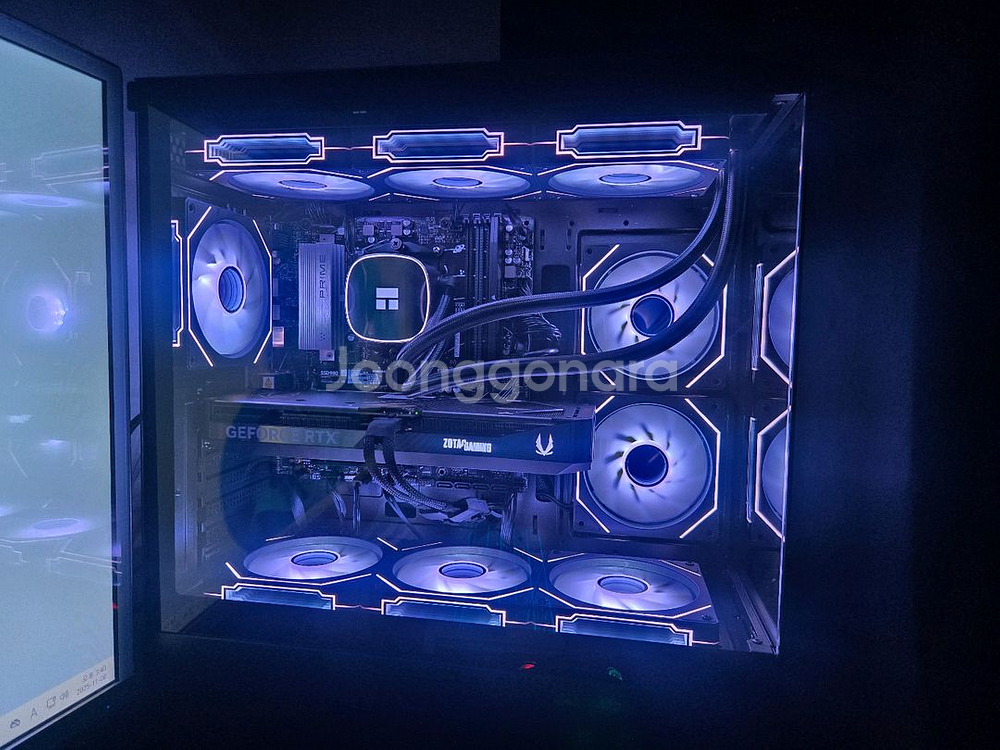 라이젠 7800X3D RTX 5070 게이밍 컴퓨터 PC 본체 RTX5070--3