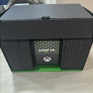 Xbox Series X 1TB 게임콘솔+패드1개추가