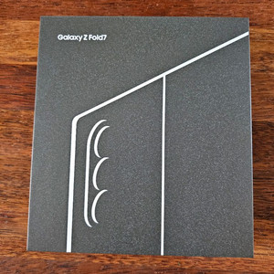 미개봉새제품) 갤럭시 폴드7 512G자급제.블루쉐도우 색상