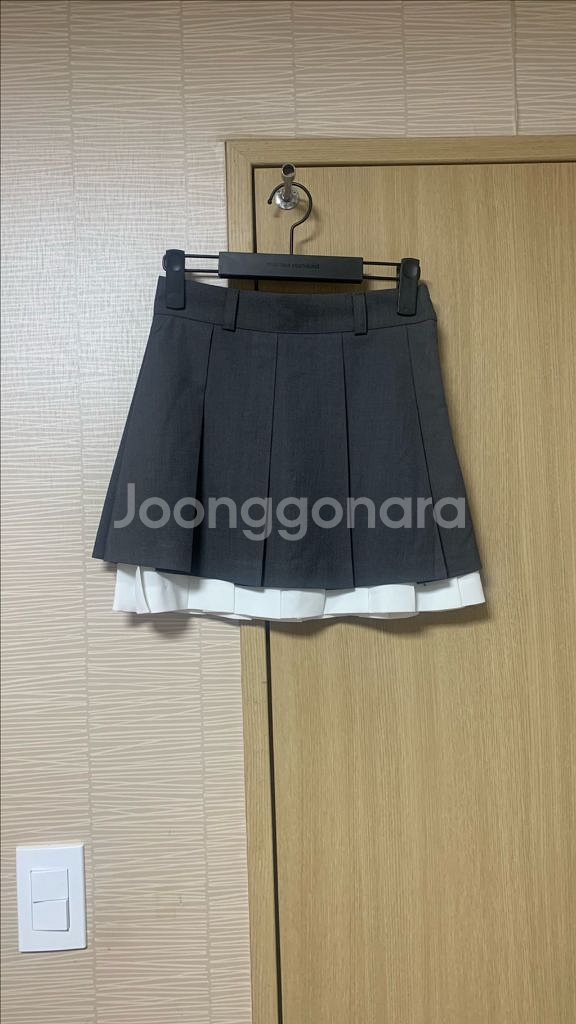 피터앤웬디 홍콩 플리츠 스커트 차콜 S--4