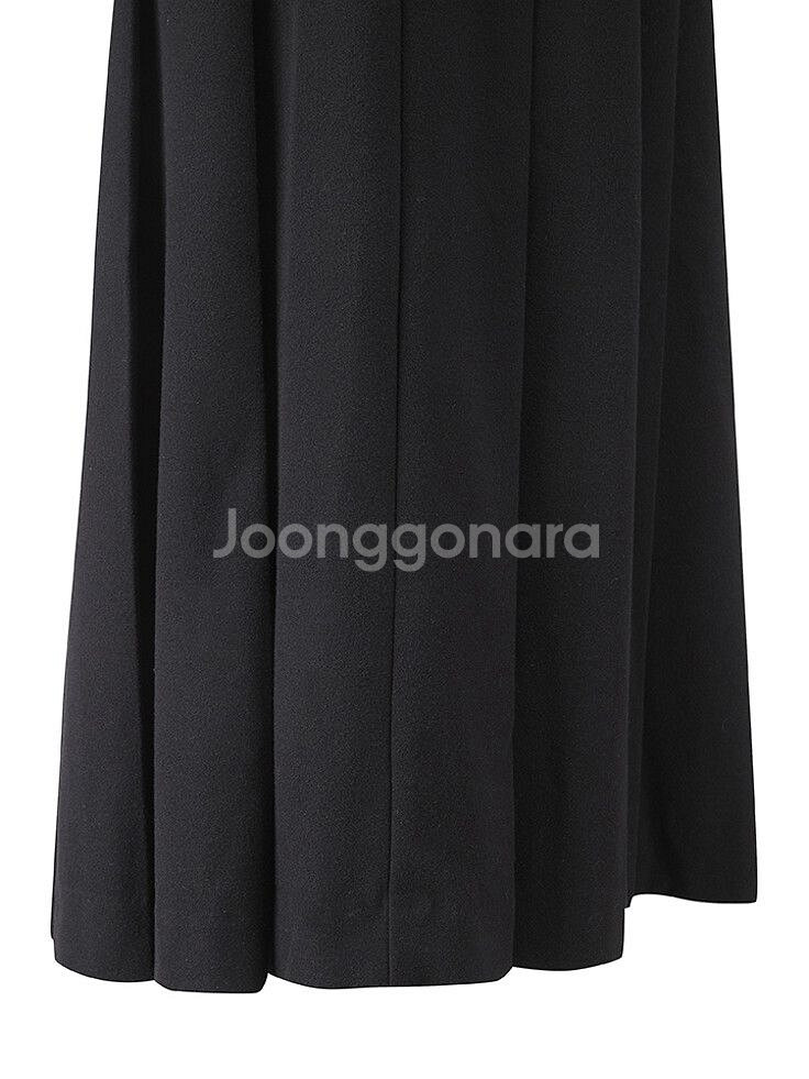 탑텐 플리츠 미디 스커트 블랙--6