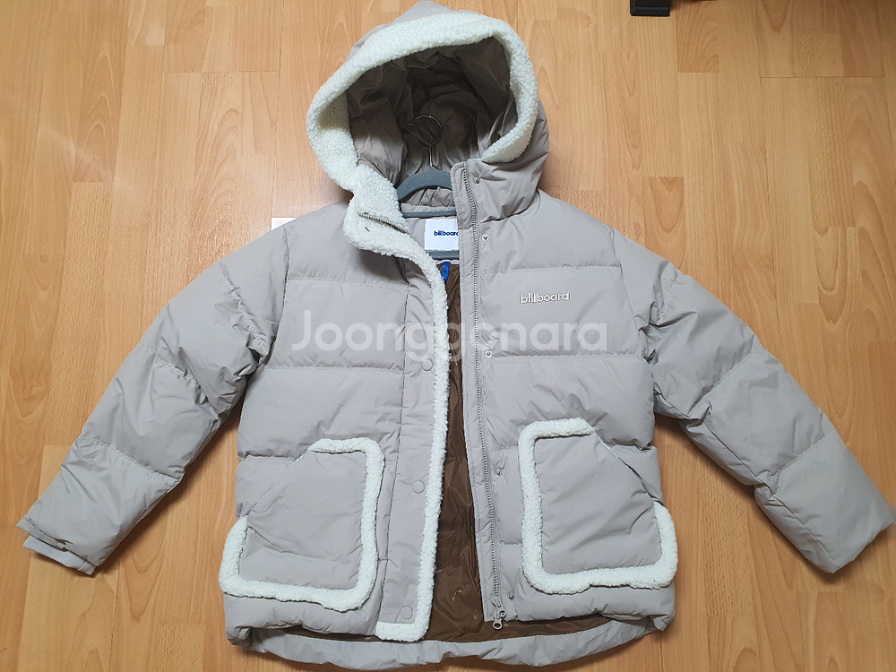 여성 패딩 점퍼 새상품--8