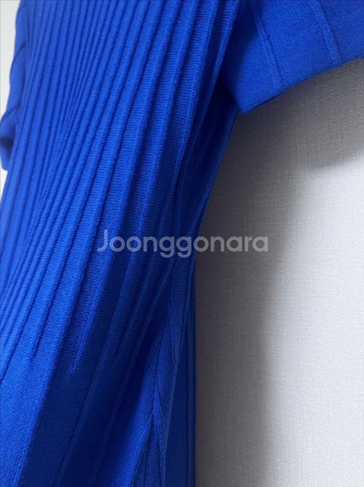 ST.JOHN 센존스포츠 블루 니트원피스--2