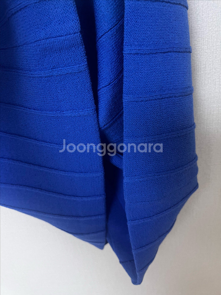 ST.JOHN 센존스포츠 블루 니트원피스--3